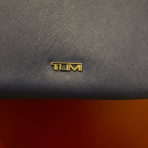 TUMI VAREK Handbag. Brand new with tags (never used). Royal blue. durable! - Picture 3 of 8